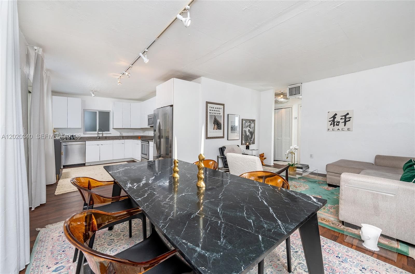 1420 Pennsylvania Ave # 201, Miami Beach FL 33139 — 25