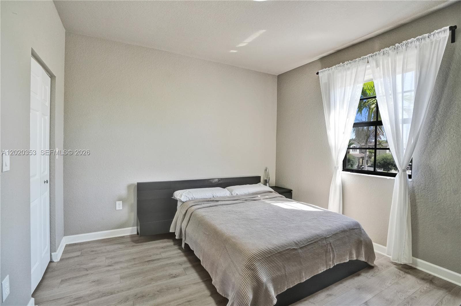 22744 SW 88th Path, Miami FL 33190 — 25