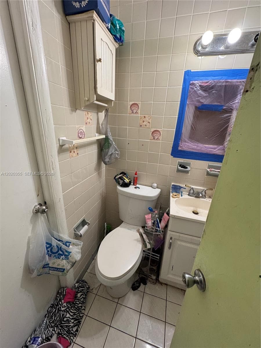 1251 NW 190th St, Miami Gardens FL 33169 — 27