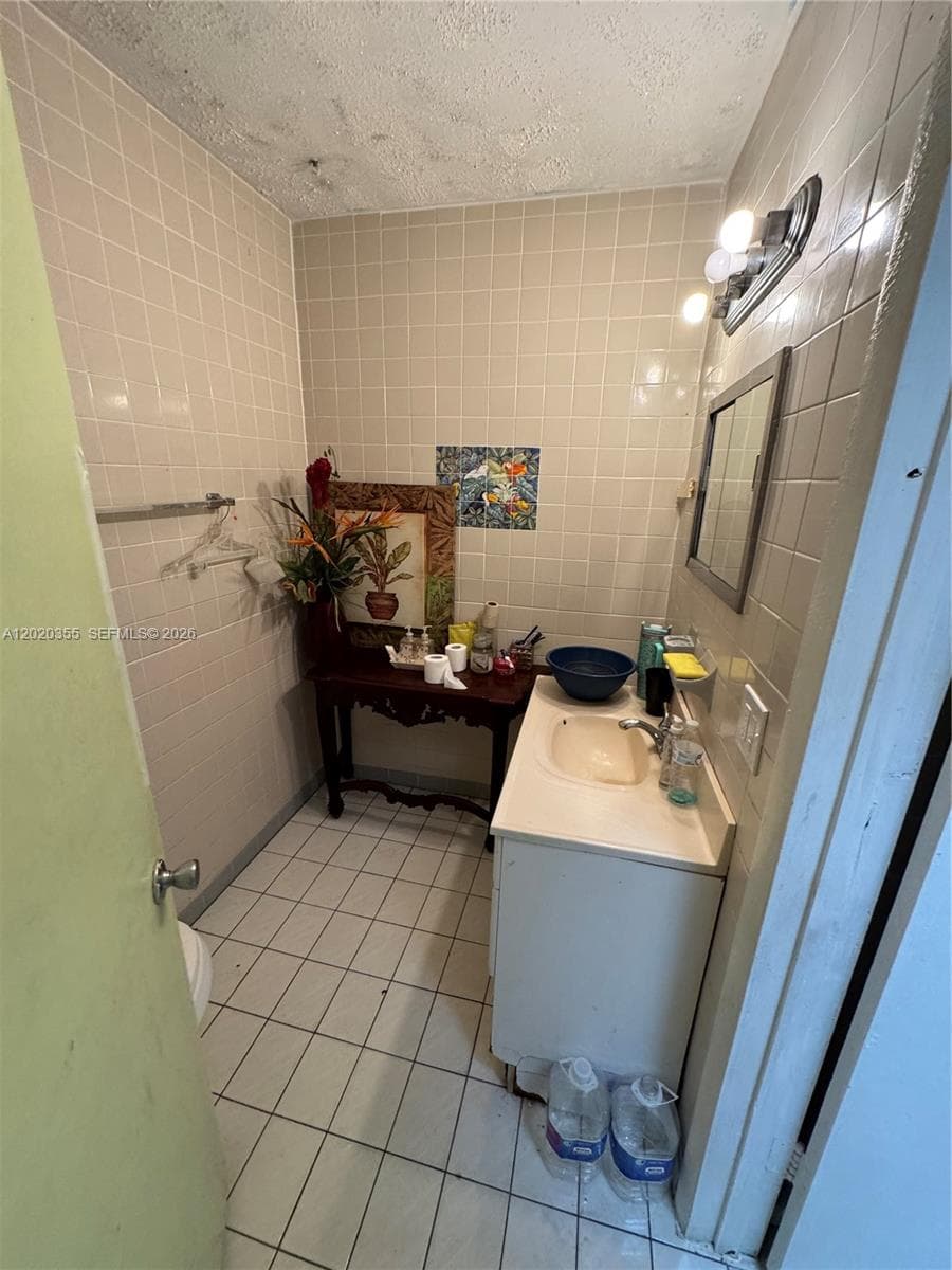 1251 NW 190th St, Miami Gardens FL 33169 — 22