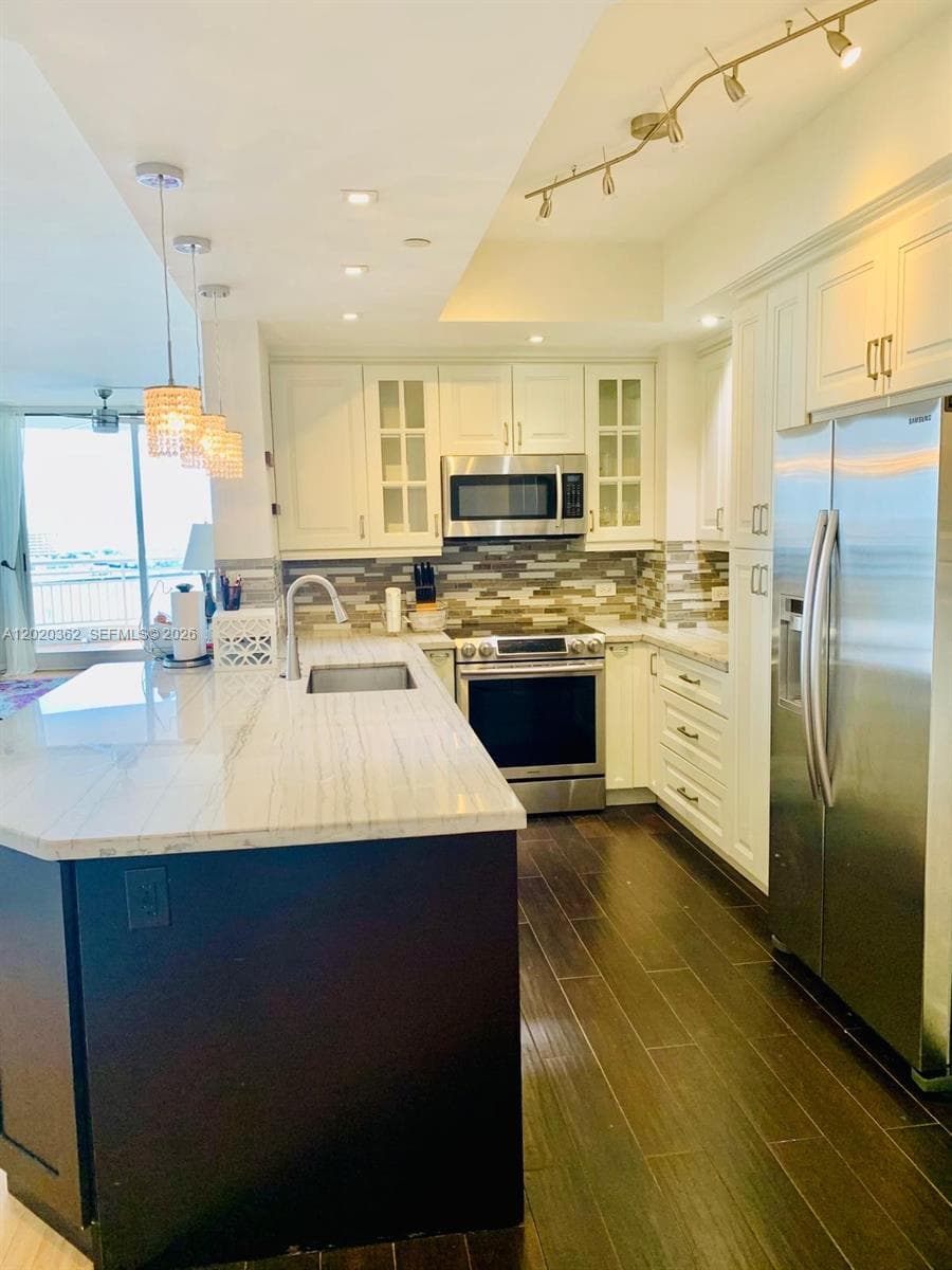 888 Brickell Key Dr # 1612, Miami FL 33131 — 13