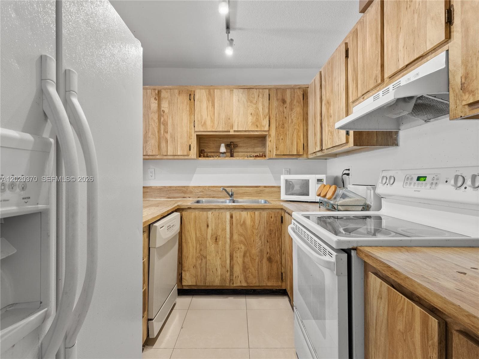 9301 SW 92nd Ave # 204C, Miami FL 33176 — 7