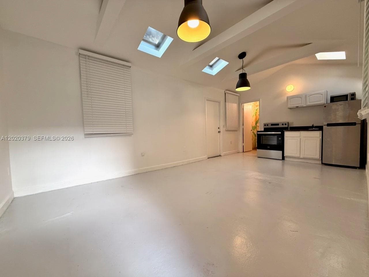 118 NW 24th St, Miami FL 33127 — 6