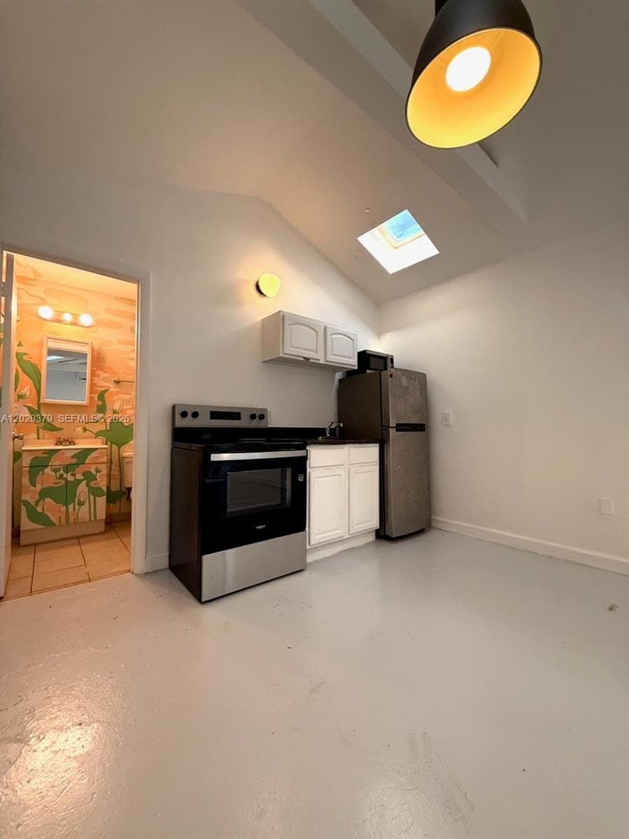 118 NW 24th St, Miami FL 33127 — 7
