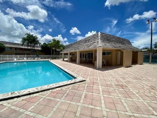 7470 Miami Lakes Dr # B208, Miami Lakes FL 33014 — 19
