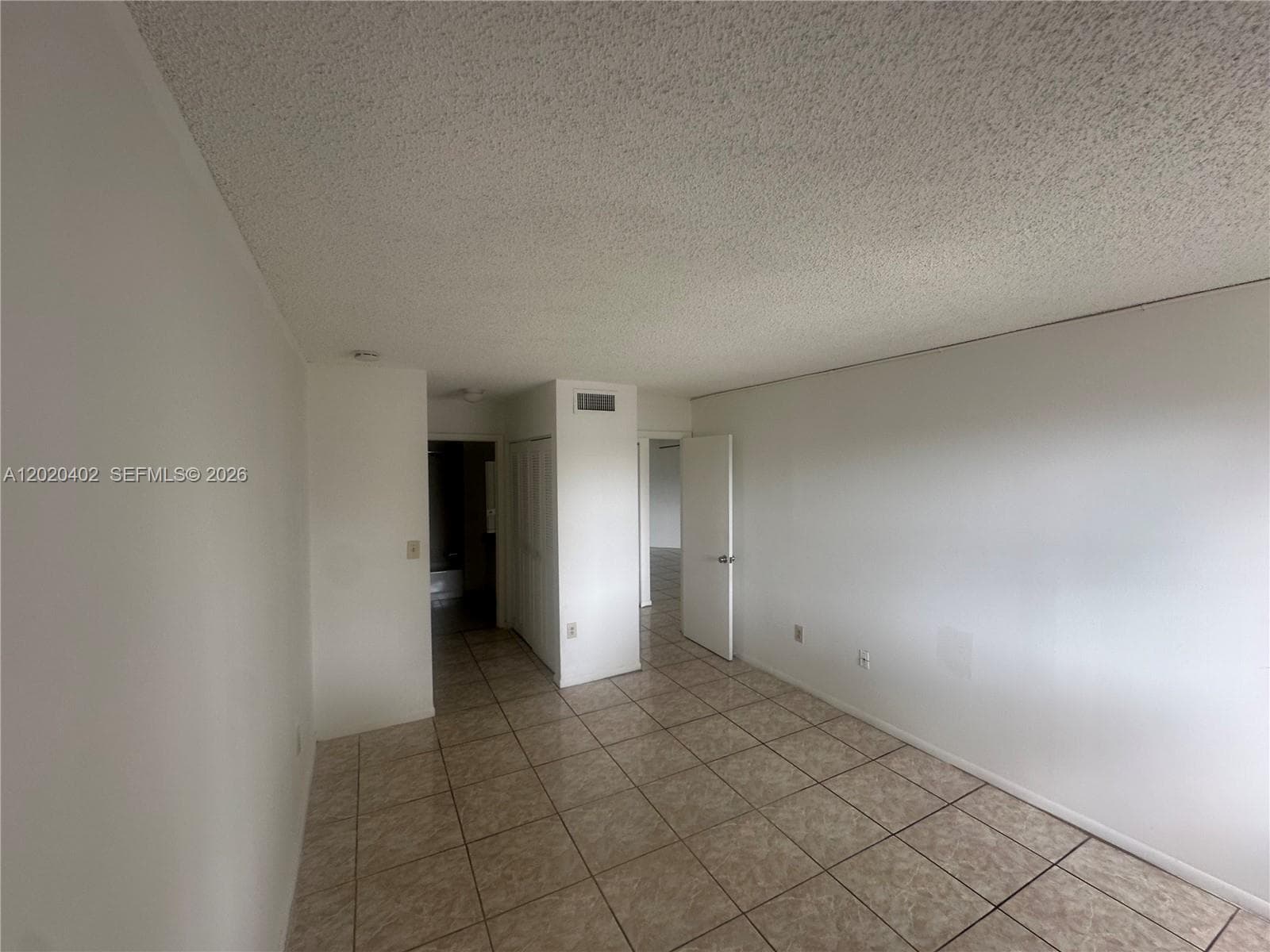 6272 NW 186th St # 212, Hialeah FL 33015 — 14