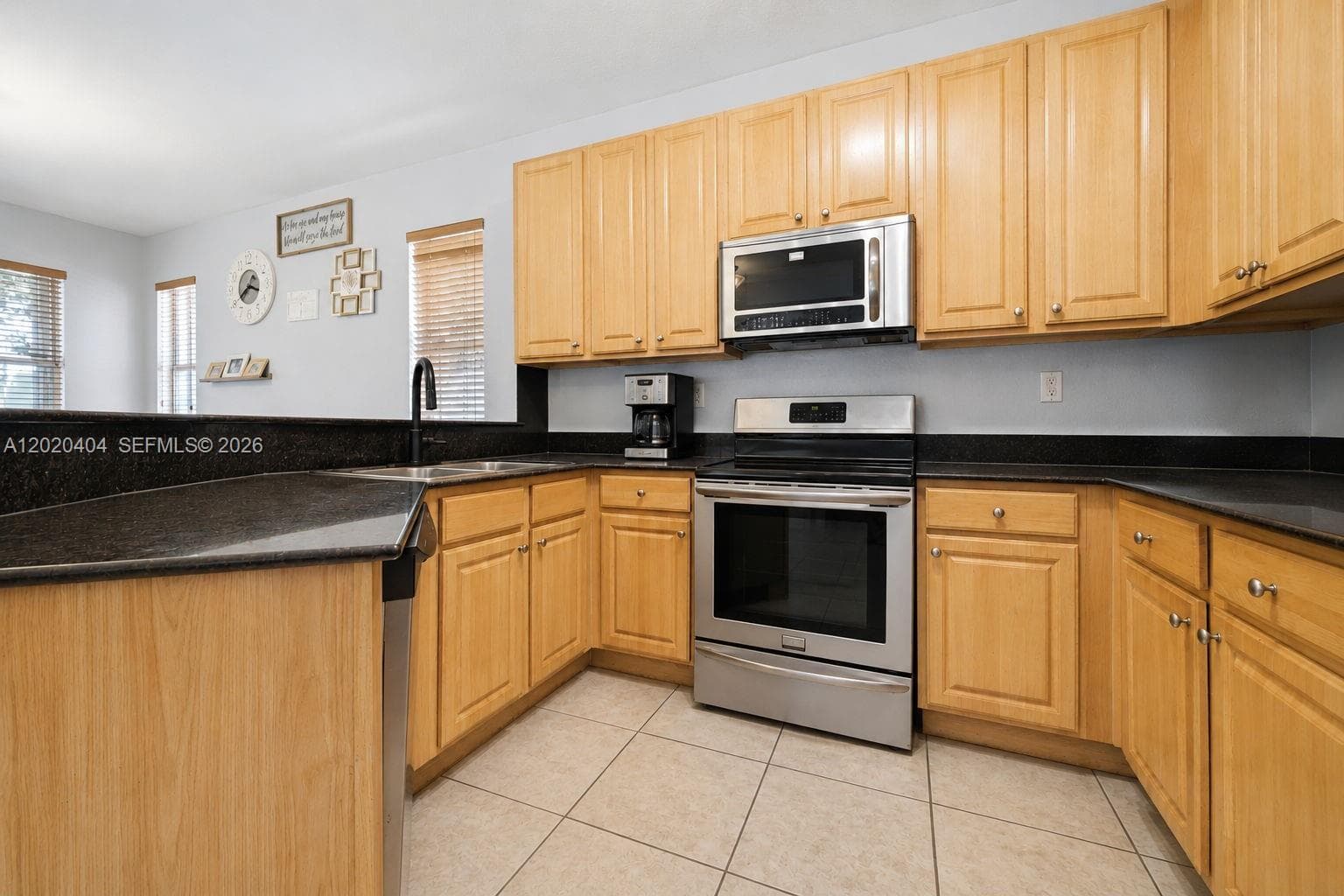 977 NE 37th Pl, Homestead FL 33033 — 8