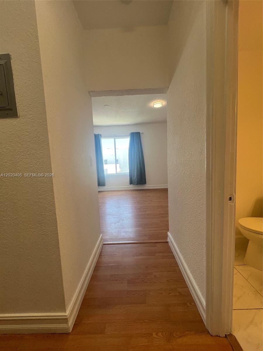 820 Euclid Ave # 303, Miami Beach FL 33139 — 9