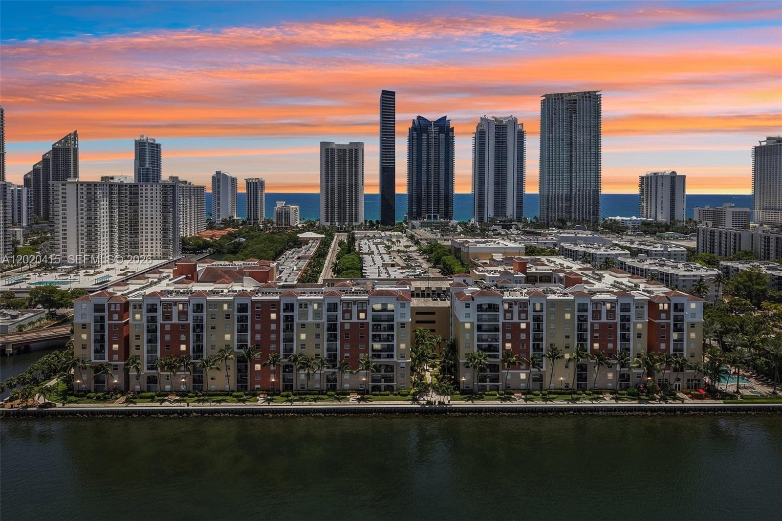 17150 N Bay Rd # 2808, Sunny Isles Beach FL 33160 — 40