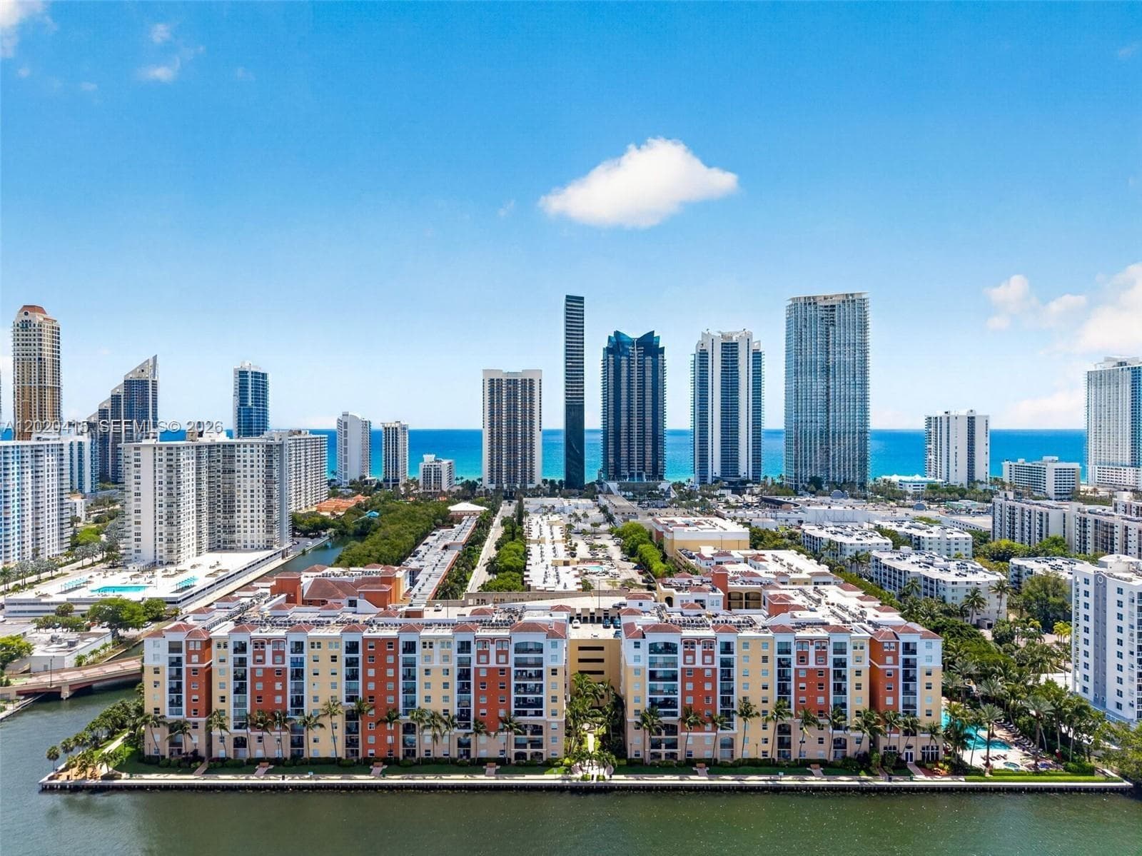 17150 N Bay Rd # 2808, Sunny Isles Beach FL 33160 — 39