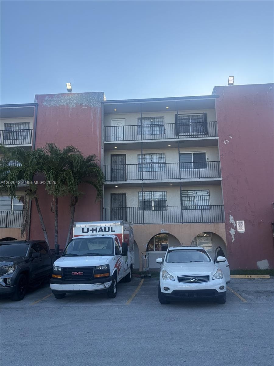 6620 W 2nd Ct # 403, Hialeah FL 33012 — 2