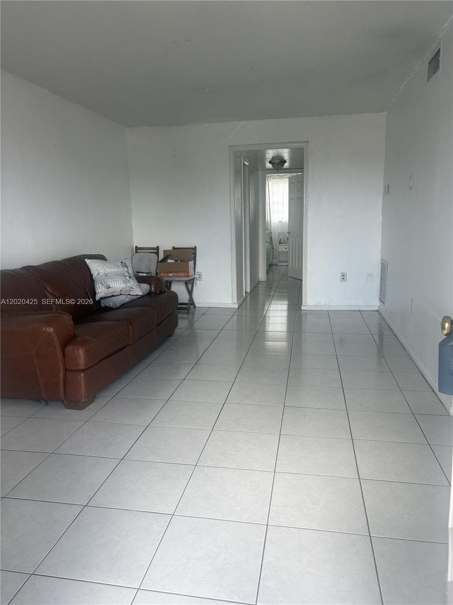 6620 W 2nd Ct # 403, Hialeah FL 33012 — 16