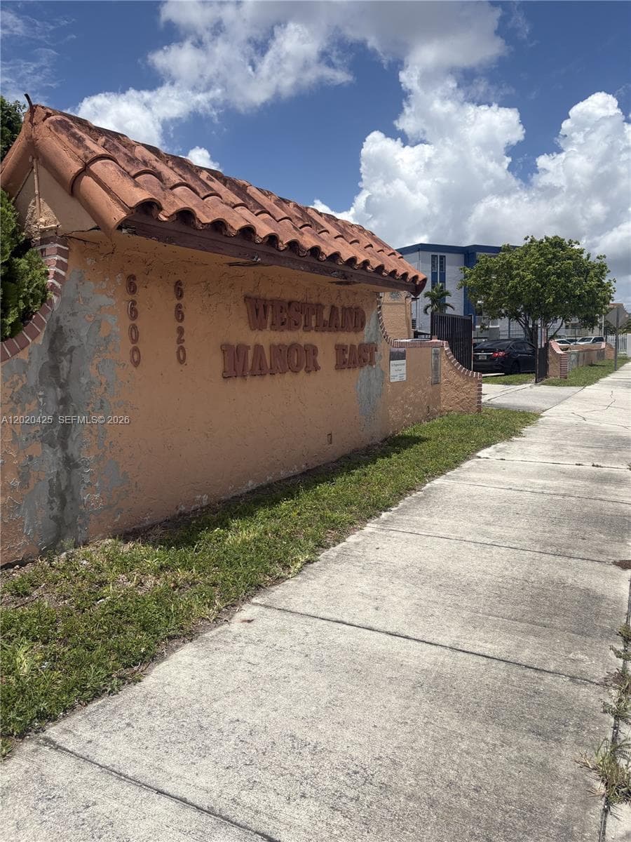 6620 W 2nd Ct # 403, Hialeah FL 33012 — 14