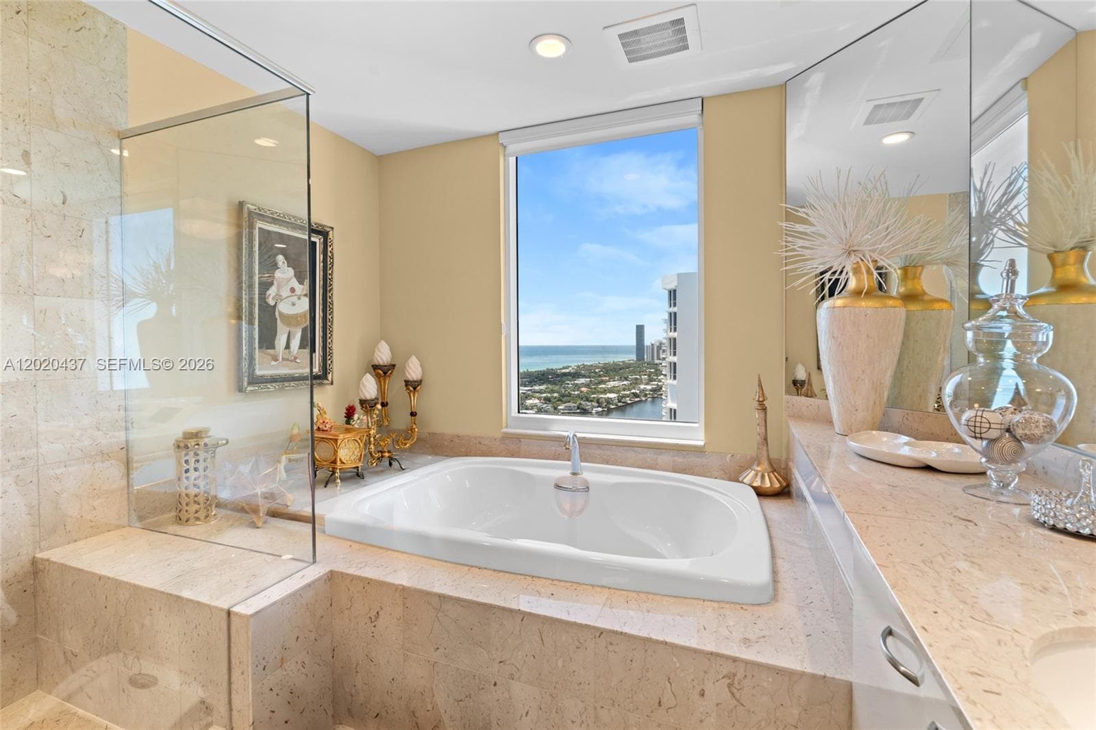 21200 Point Pl # 2802, Aventura FL 33180 — 25