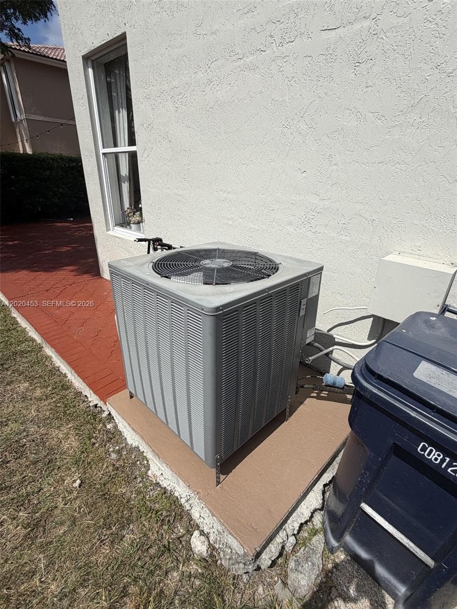 15619 SW 112th Dr, Miami FL 33196 — 27