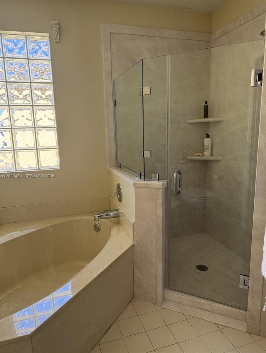 15619 SW 112th Dr, Miami FL 33196 — 16