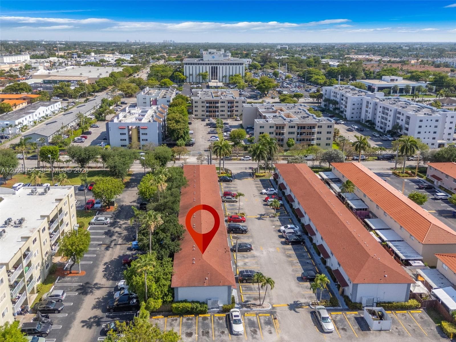 8025 NW 8th St # 13, Miami FL 33126 — 21