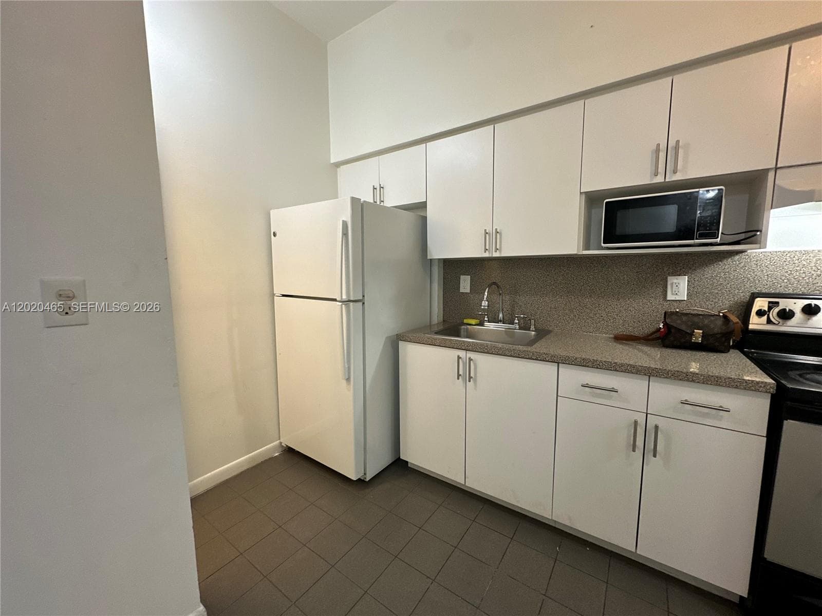 7420 W 20th Ave # 446, Hialeah FL 33016 — 6