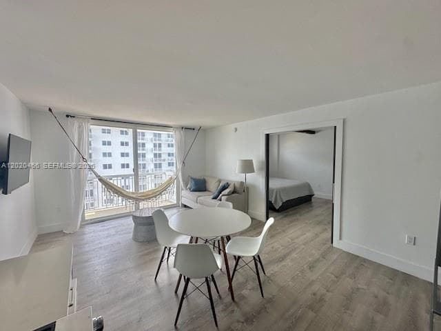 401 Ocean Dr # 910, Miami Beach FL 33139 — 4