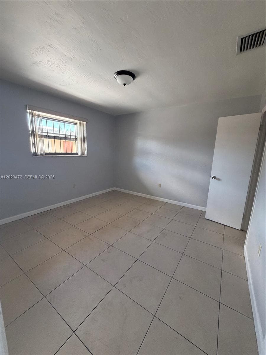 2924 NW 132nd Ter # 3, Opa-Locka FL 33054 — 5