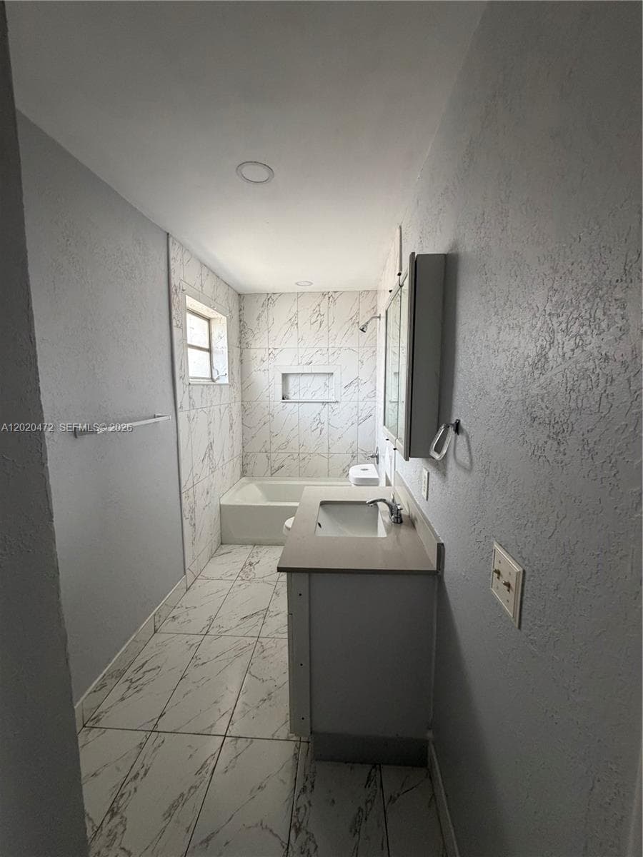 2924 NW 132nd Ter # 3, Opa-Locka FL 33054 — 10