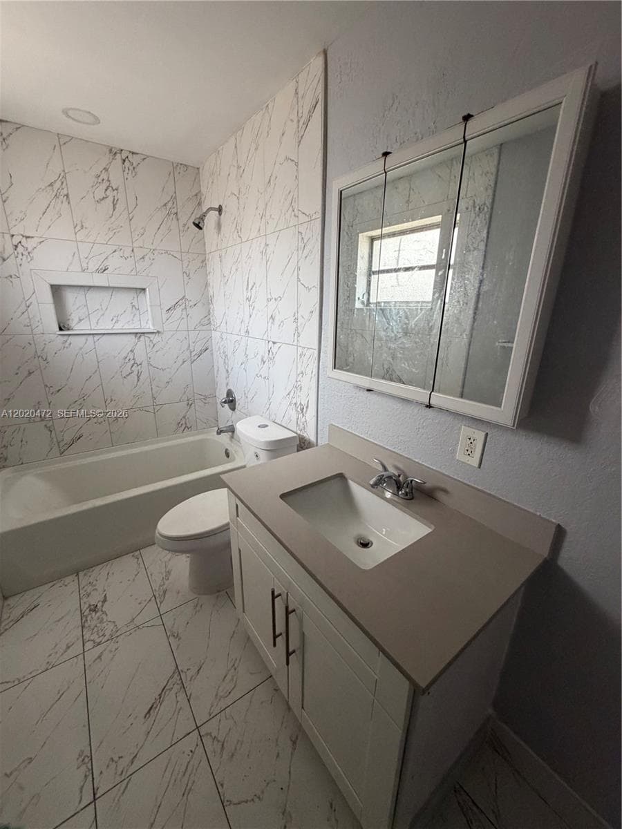 2924 NW 132nd Ter # 3, Opa-Locka FL 33054 — 11