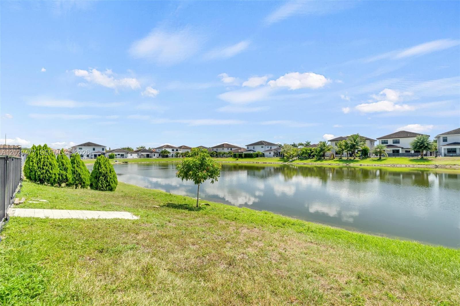 2921 SW 152nd Ave, Miami FL 33185 — 41