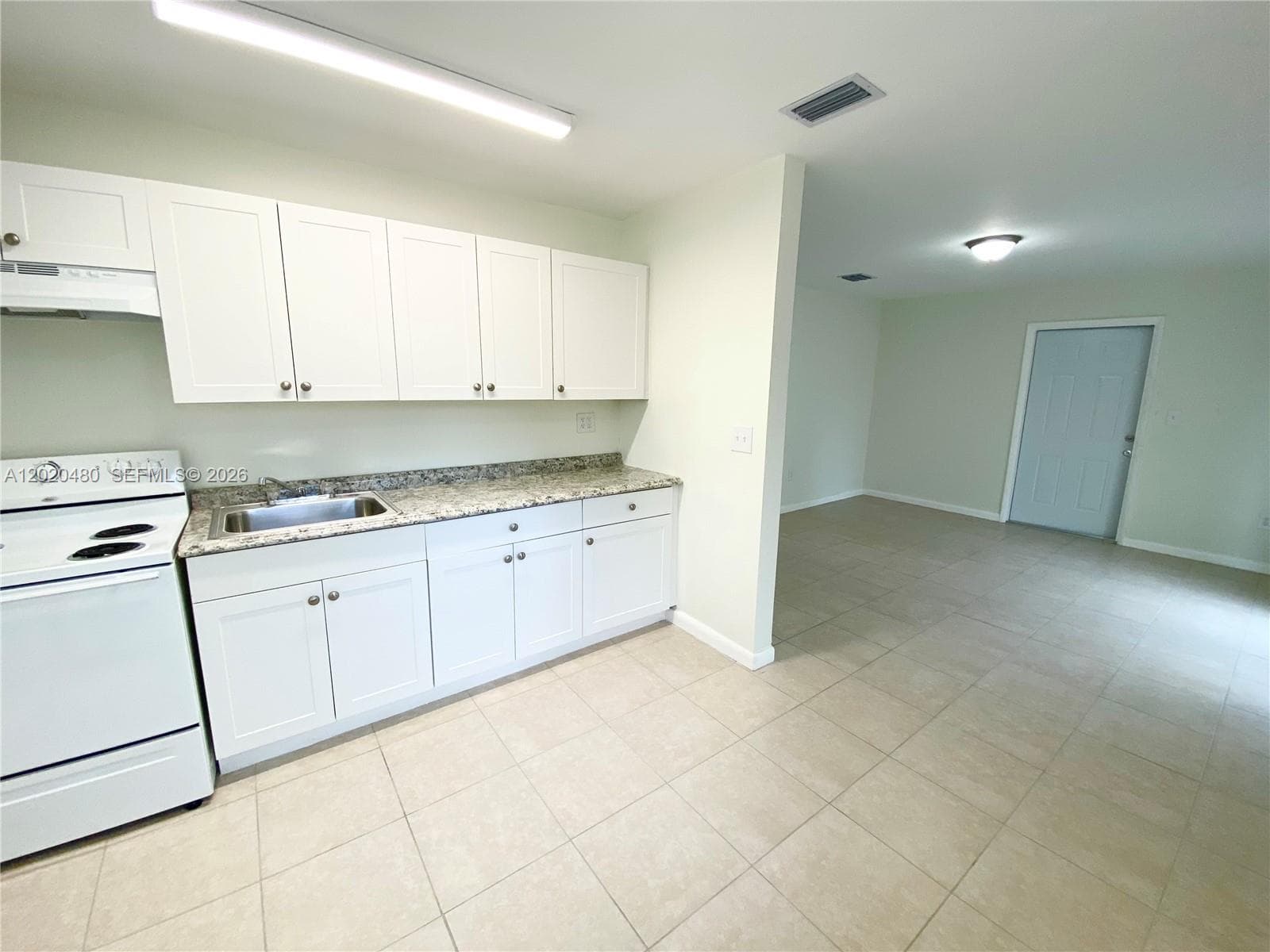 1121 NW 4  ST, Miami FL 33128 — 7