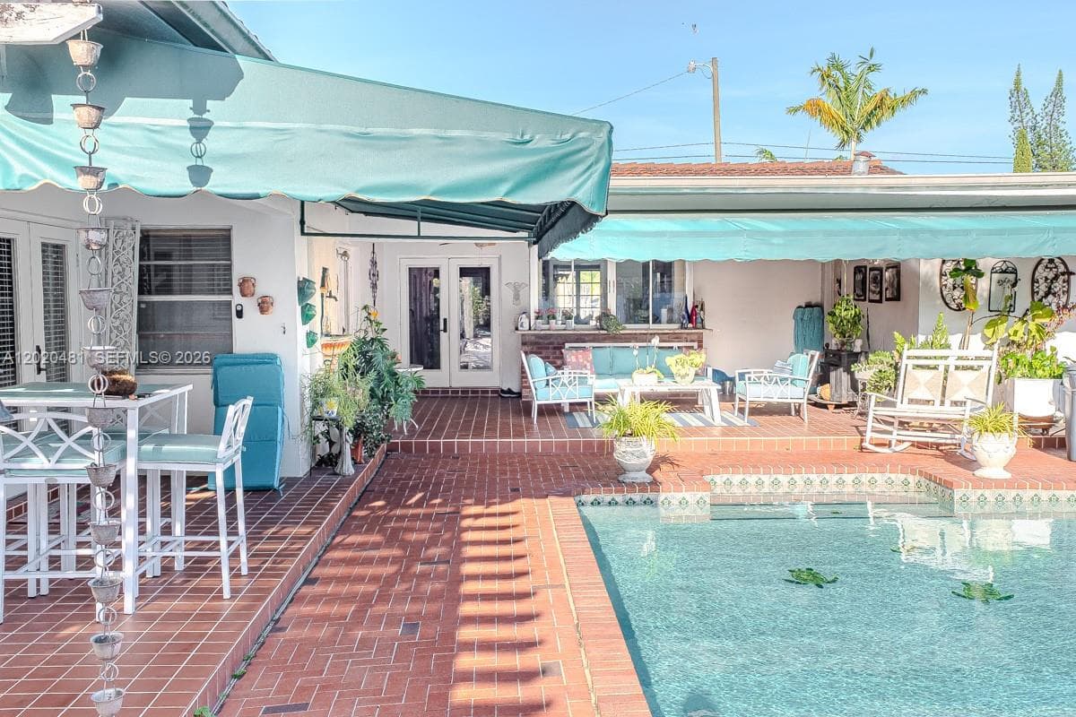 3400 SW 108th Ave, Miami FL 33165 — 22