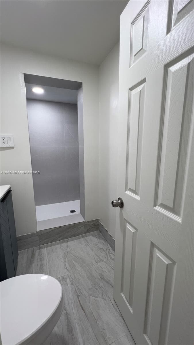 1845 Bay Rd # 1, Miami Beach FL 33139 — 6