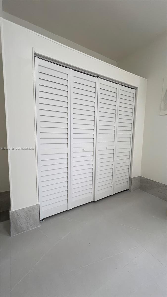 1845 Bay Rd # 1, Miami Beach FL 33139 — 5
