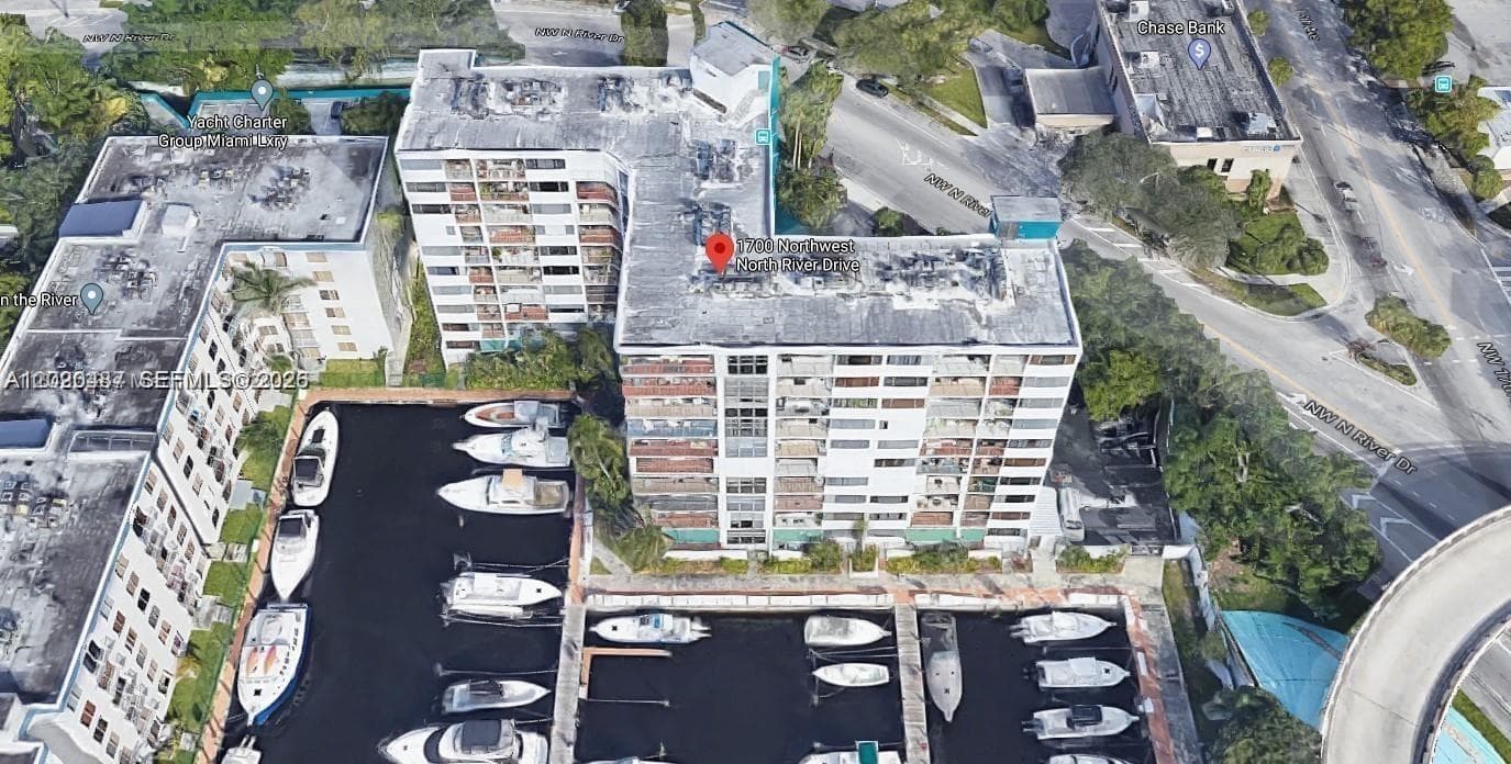 1700 N River Dr # 1009, Miami FL 33125 — 15