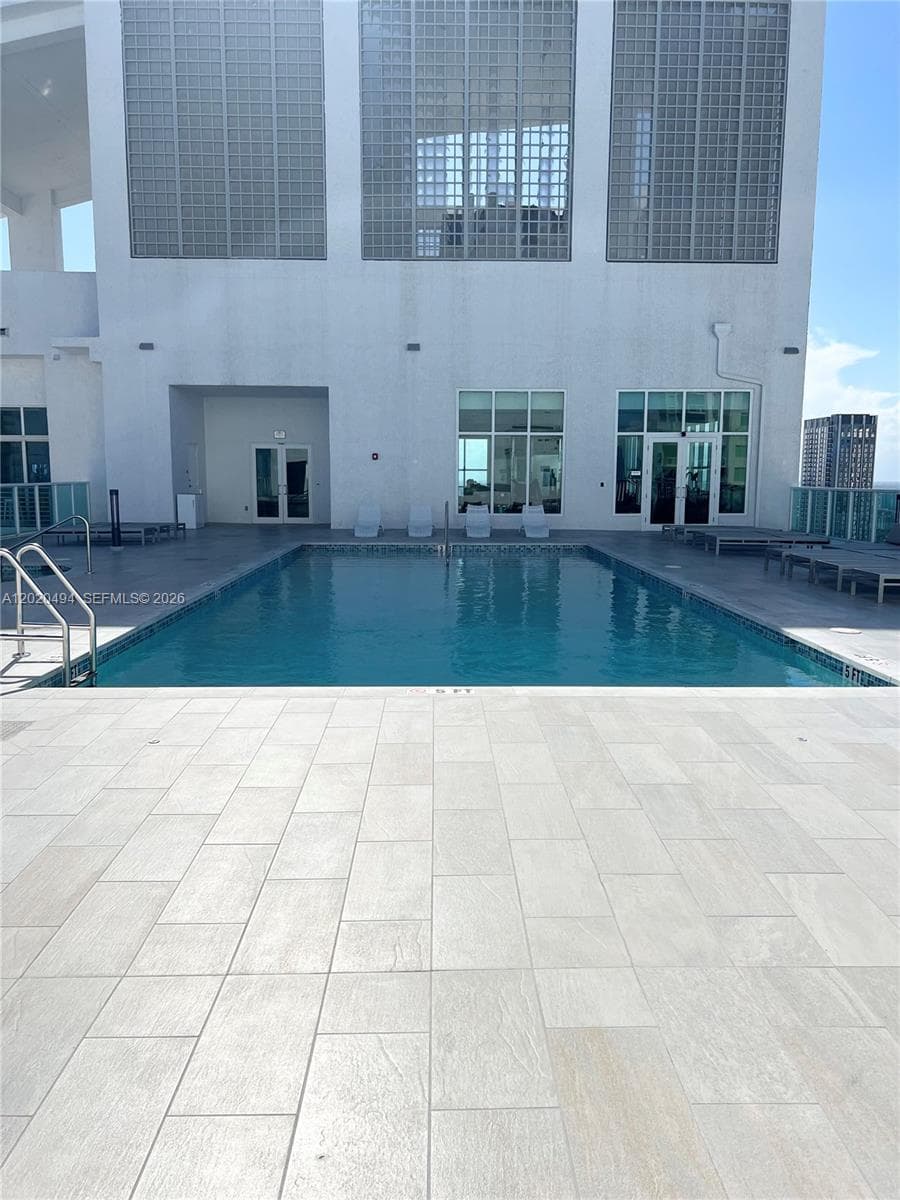 133 NE 2 AV # 710, Miami FL 33132 — 22