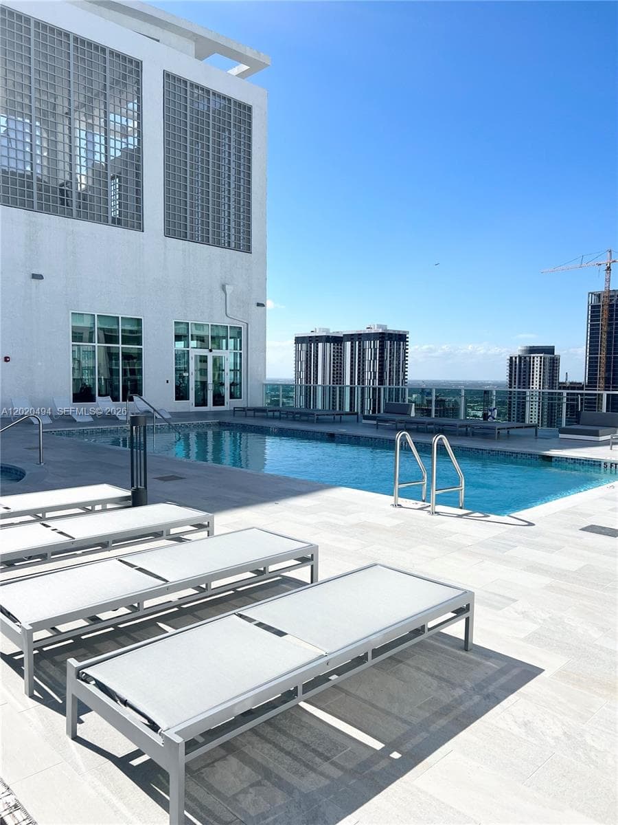 133 NE 2 AV # 710, Miami FL 33132 — 20