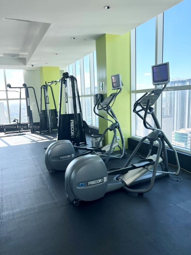 133 NE 2 AV # 710, Miami FL 33132 — 14