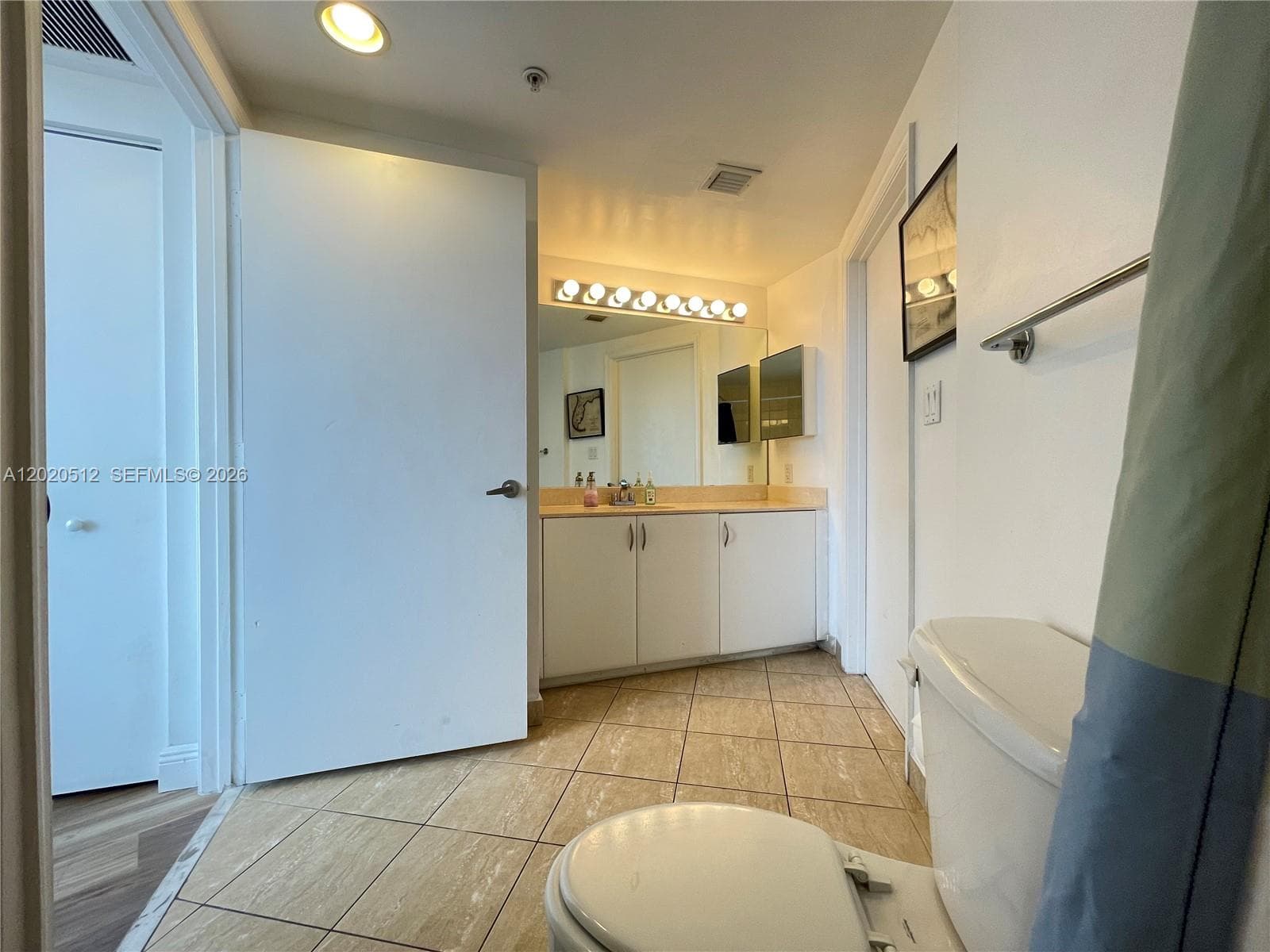 1750 N Bayshore Dr # 5614, Miami FL 33132 — 28