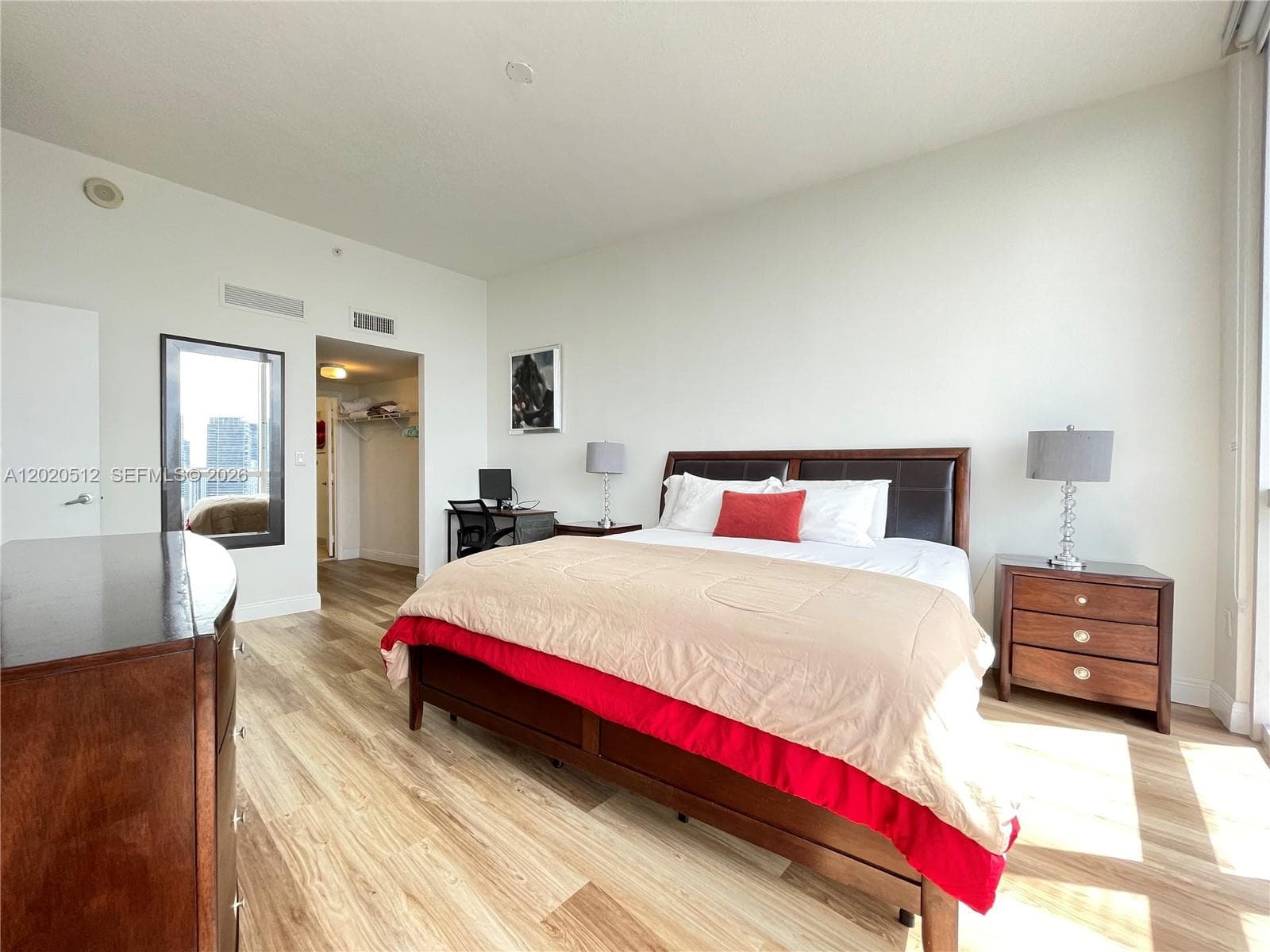 1750 N Bayshore Dr # 5614, Miami FL 33132 — 19