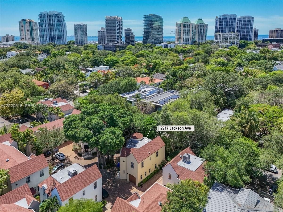 2917 Jackson Ave # 6, Miami FL 33133 — 22