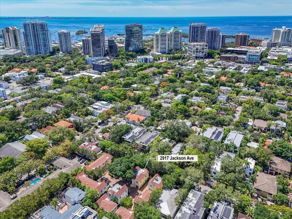 2917 Jackson Ave # 6, Miami FL 33133 — 20