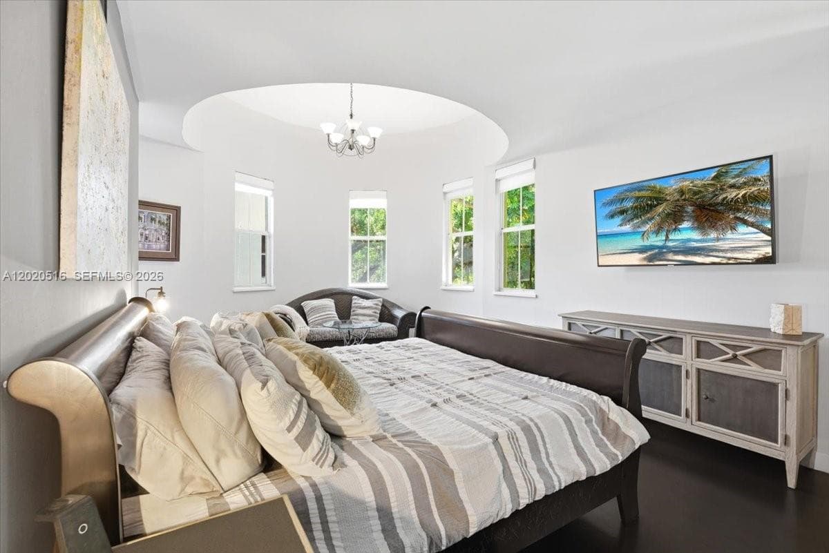 2917 Jackson Ave # 6, Miami FL 33133 — 8