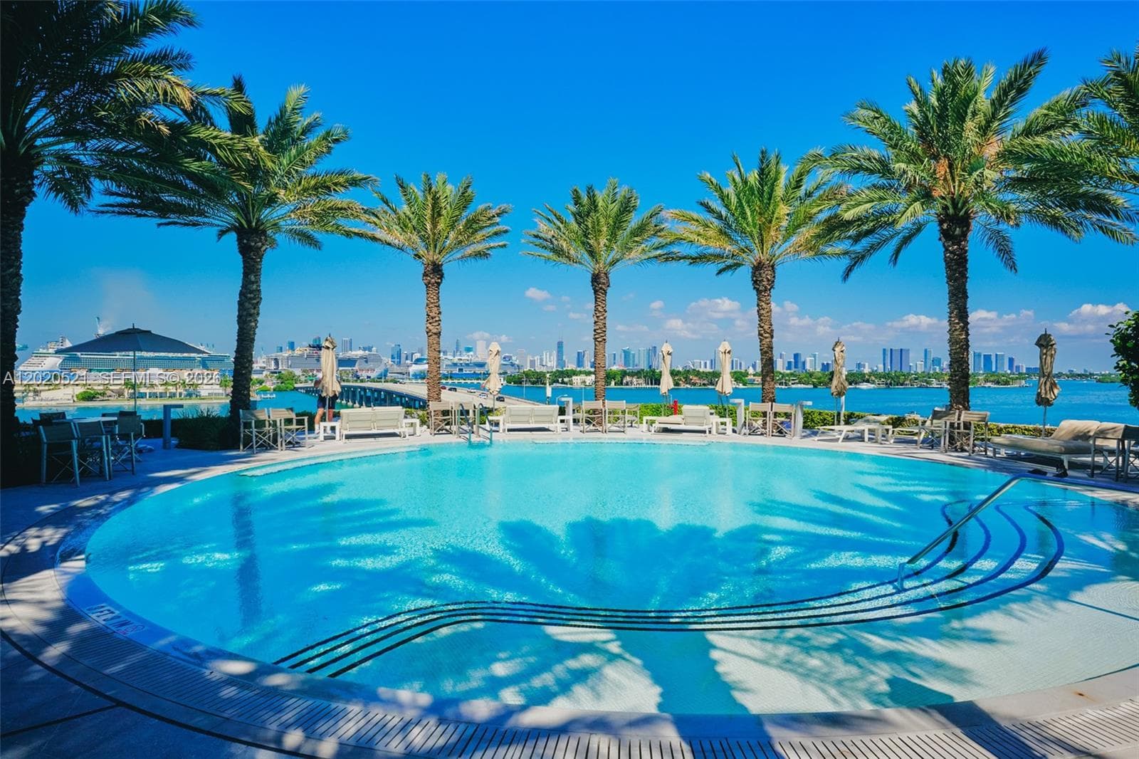 450 Alton Rd # 2810, Miami Beach FL 33139 — 27