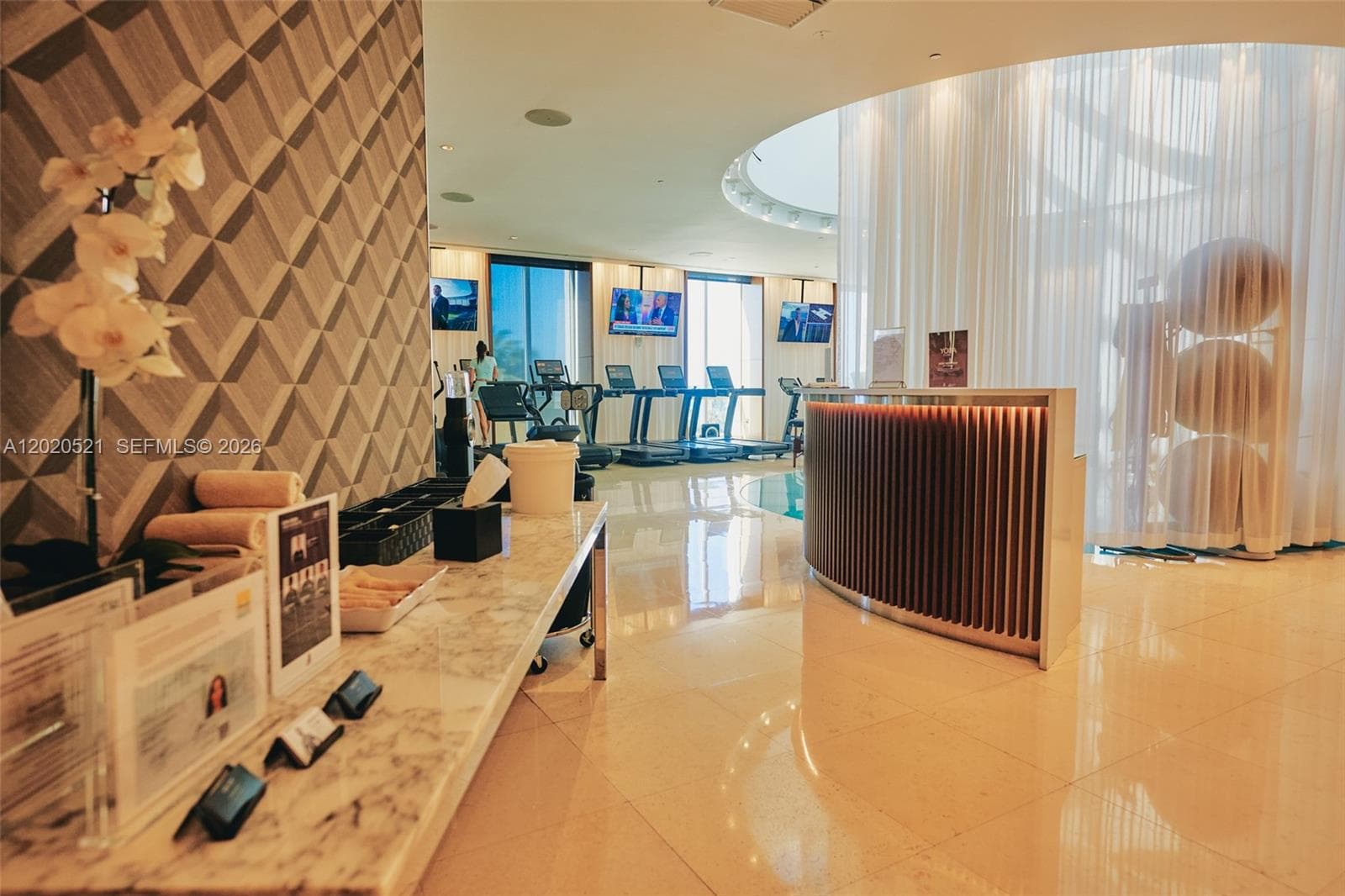 450 Alton Rd # 2810, Miami Beach FL 33139 — 22