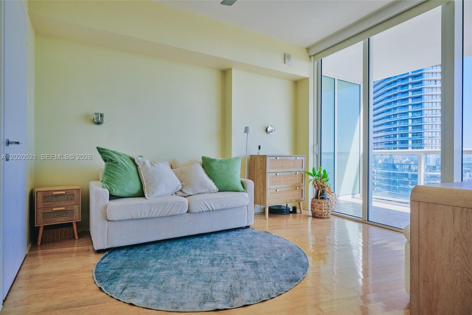 450 Alton Rd # 2810, Miami Beach FL 33139 — 15