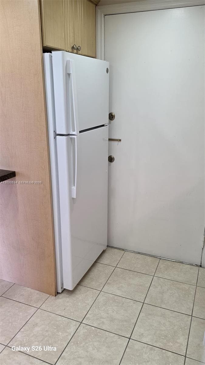 8107 SW 72nd Ave # 423E, Miami FL 33143 — 10