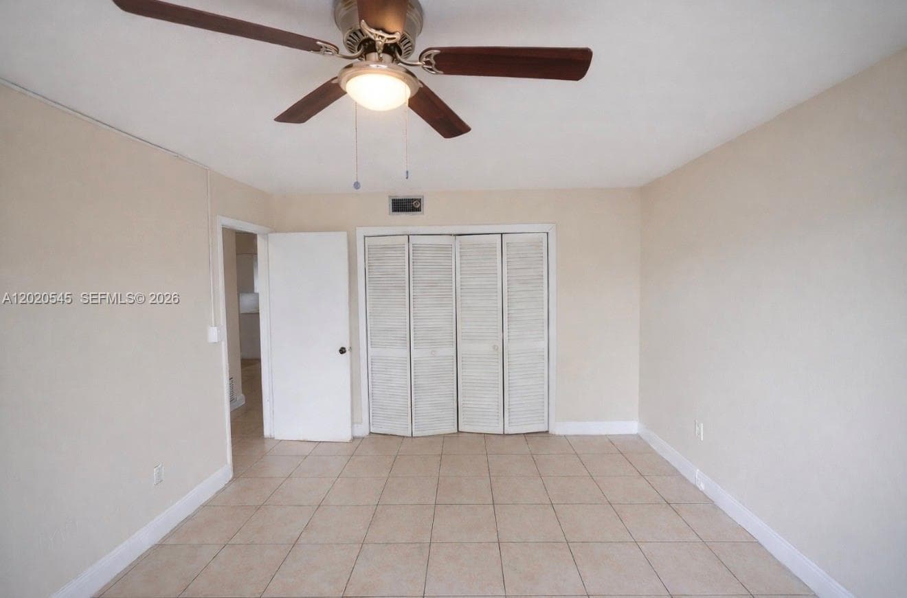 12275 NE 19th Ave # 11, North Miami FL 33181 — 9