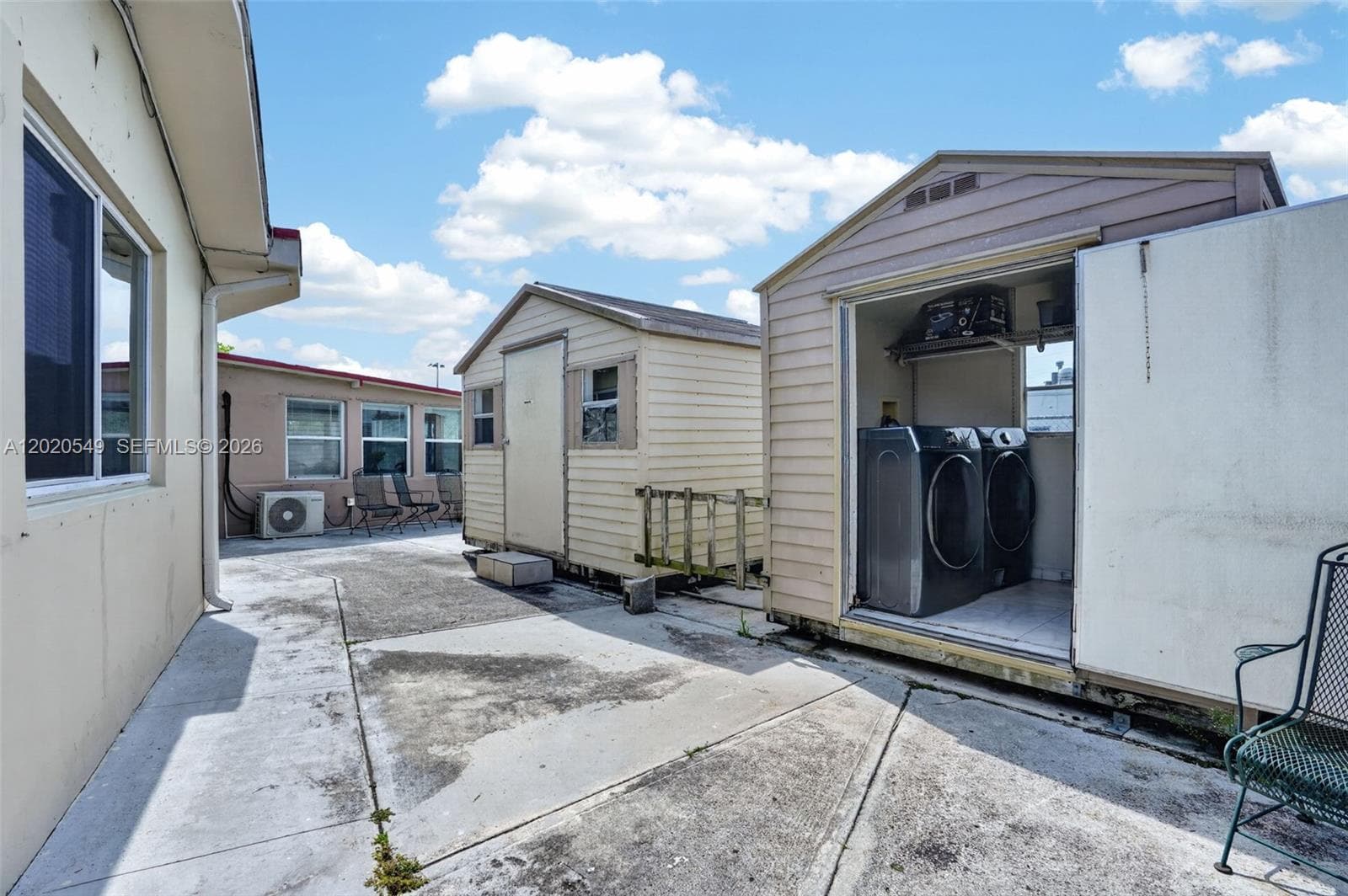7100 NW 1st Ter, Miami FL 33126 — 32