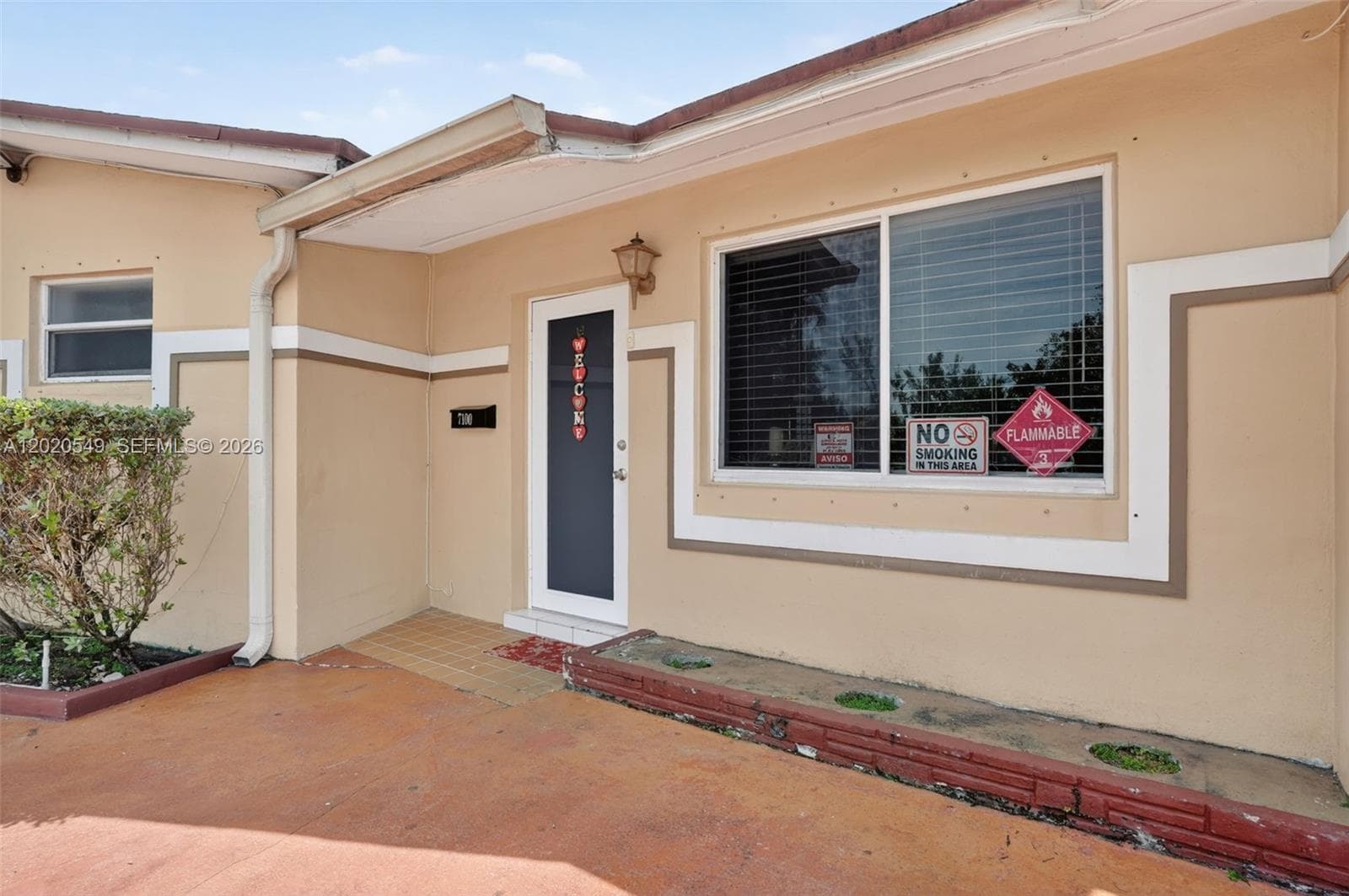 7100 NW 1st Ter, Miami FL 33126 — 5