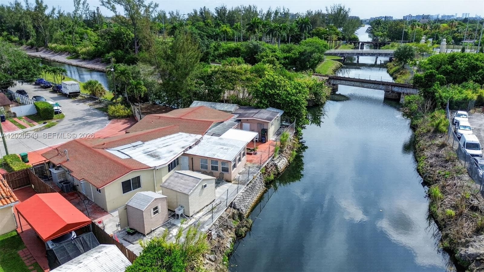 7100 NW 1st Ter, Miami FL 33126 — 50