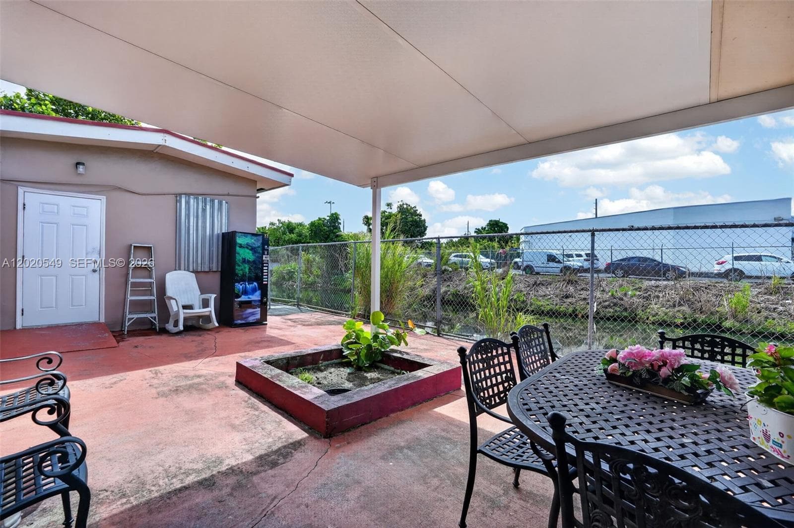 7100 NW 1st Ter, Miami FL 33126 — 29