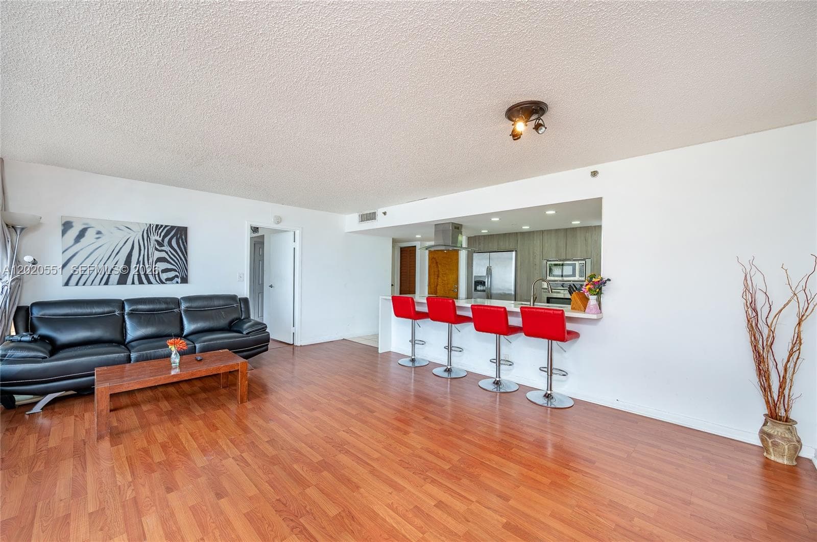7601 E Treasure Dr # 623, North Bay Village FL 33141 — 9